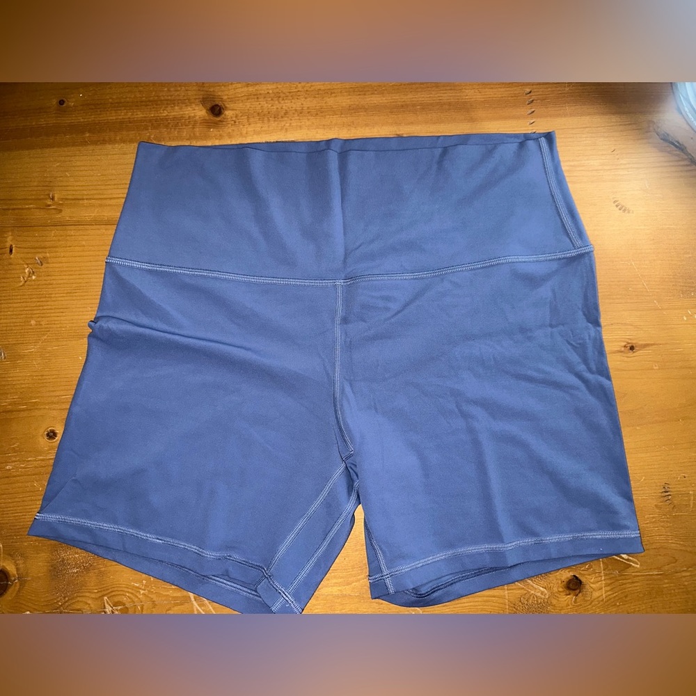 Lululemon Align High Rise Short 6” Water Drop Size 14